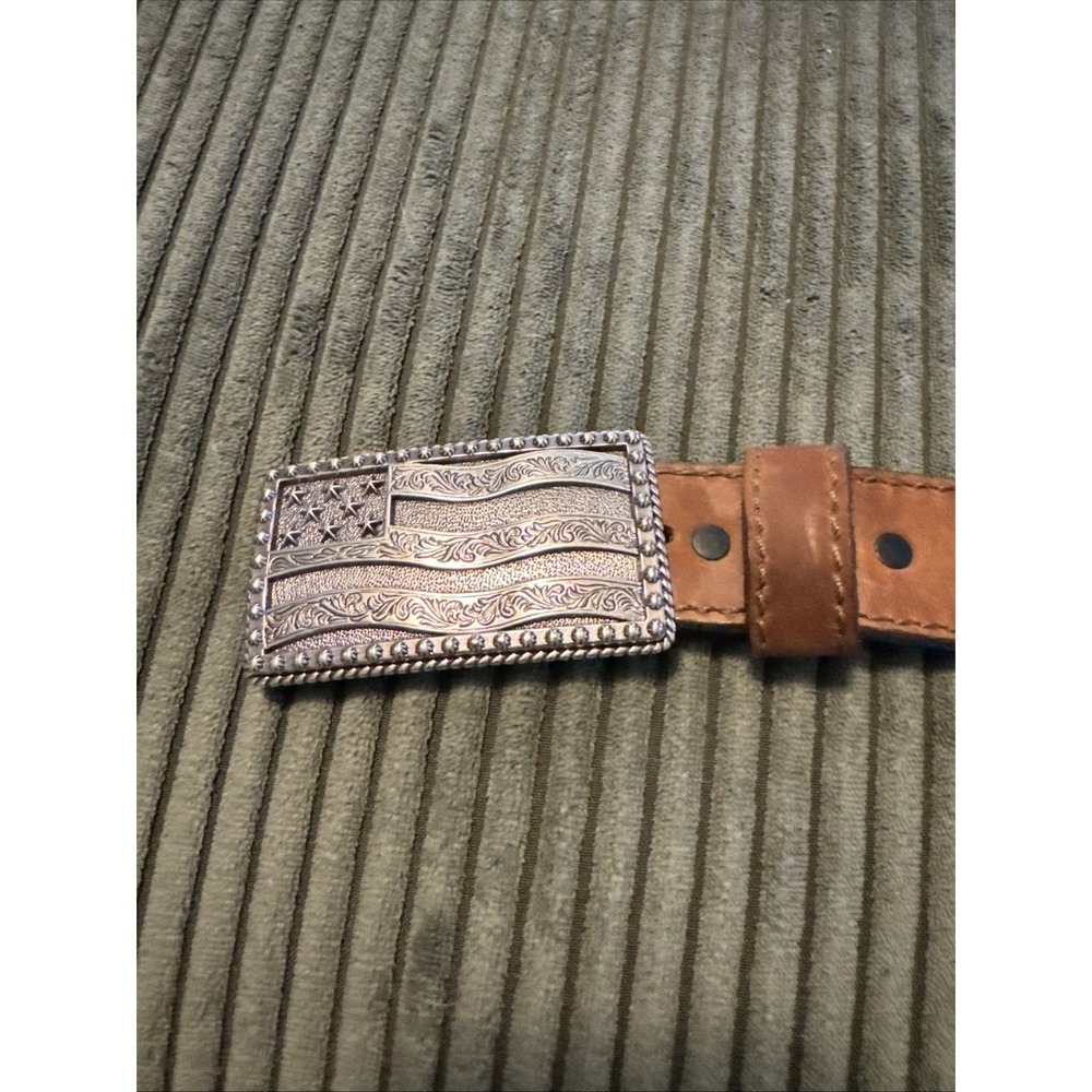 Justins Leather Belt Brown with Flag Buckle Size 36 #C12685 Eeuc - Picture 2 of 6
